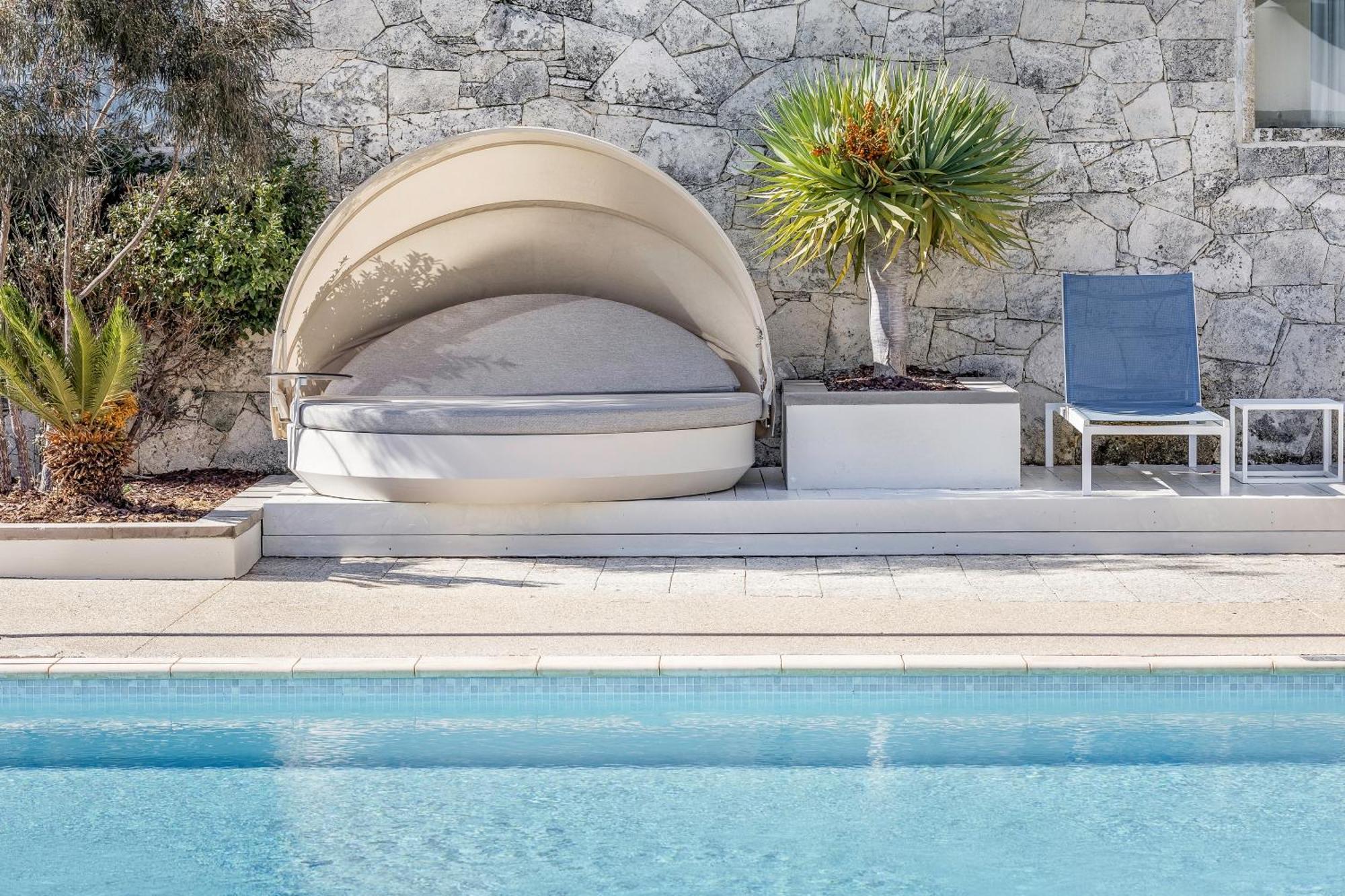 Smiths Beach Resort Yallingup Zewnętrze zdjęcie A poolside cabana