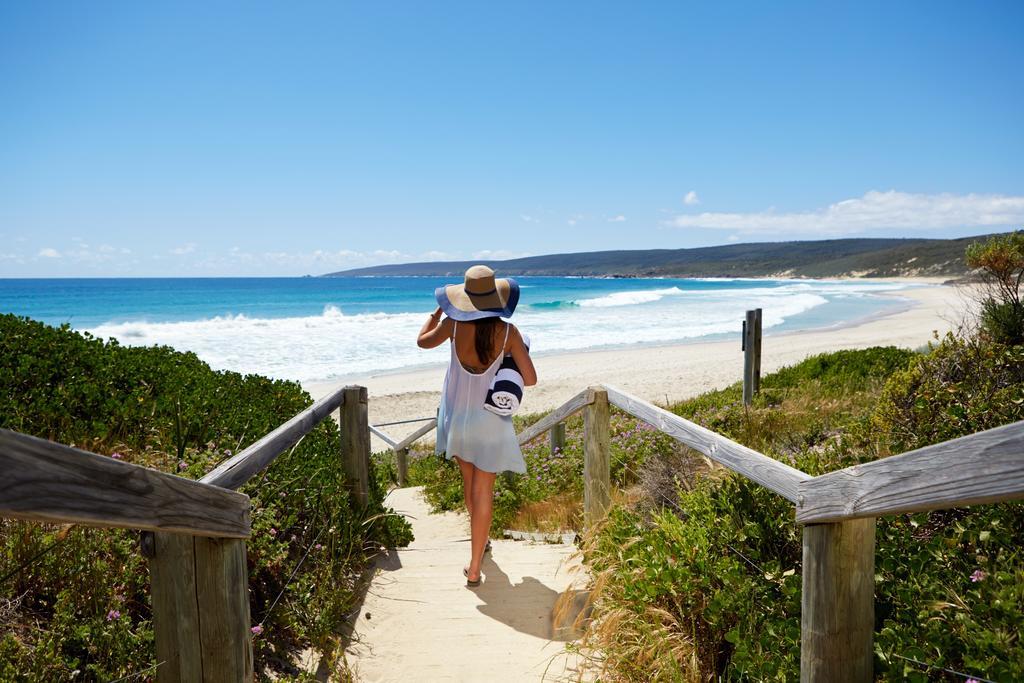 Smiths Beach Resort Yallingup Zewnętrze zdjęcie A beach in the Bay of Fires